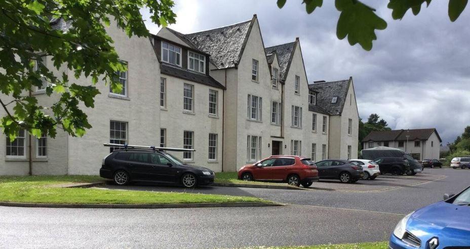 Fabulous Top Floor Apartment In Inverness Bagian luar foto